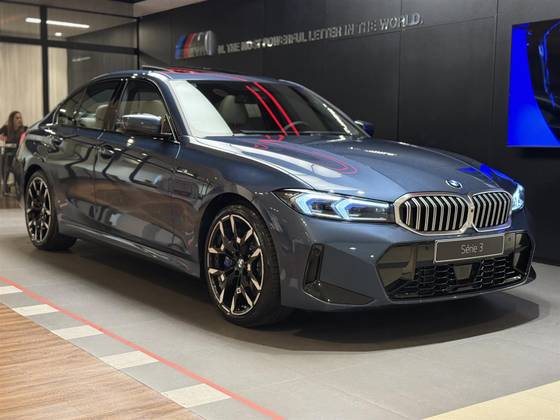 BMW 320i 2.0 16V TURBO FLEX M SPORT AUTOMÁTICO
